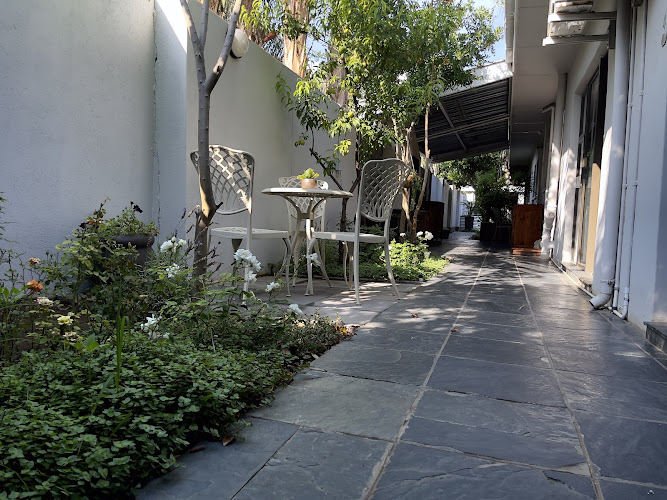 Border Close Guest House